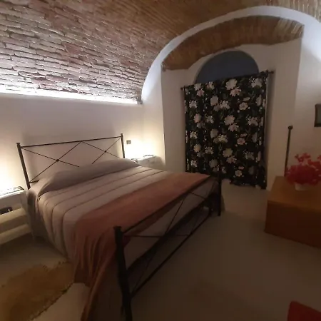 Assisi, Angolo Di Matilde Petrignano