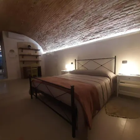 Assisi, Angolo Di Matilde *