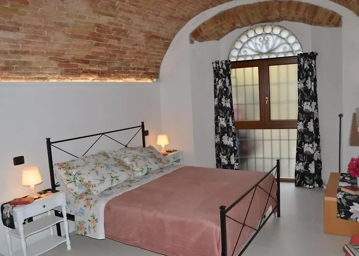 Assisi, Angolo Di Matilde *